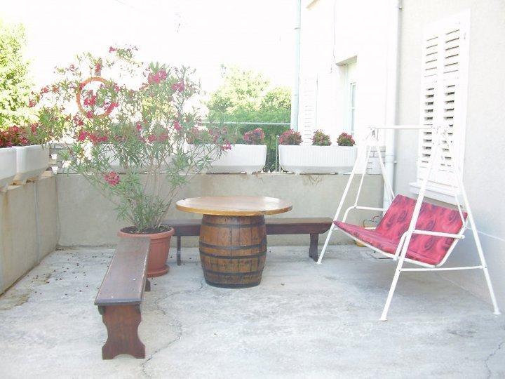 Guest House Darinka Draga Bašćanska Exteriér fotografie