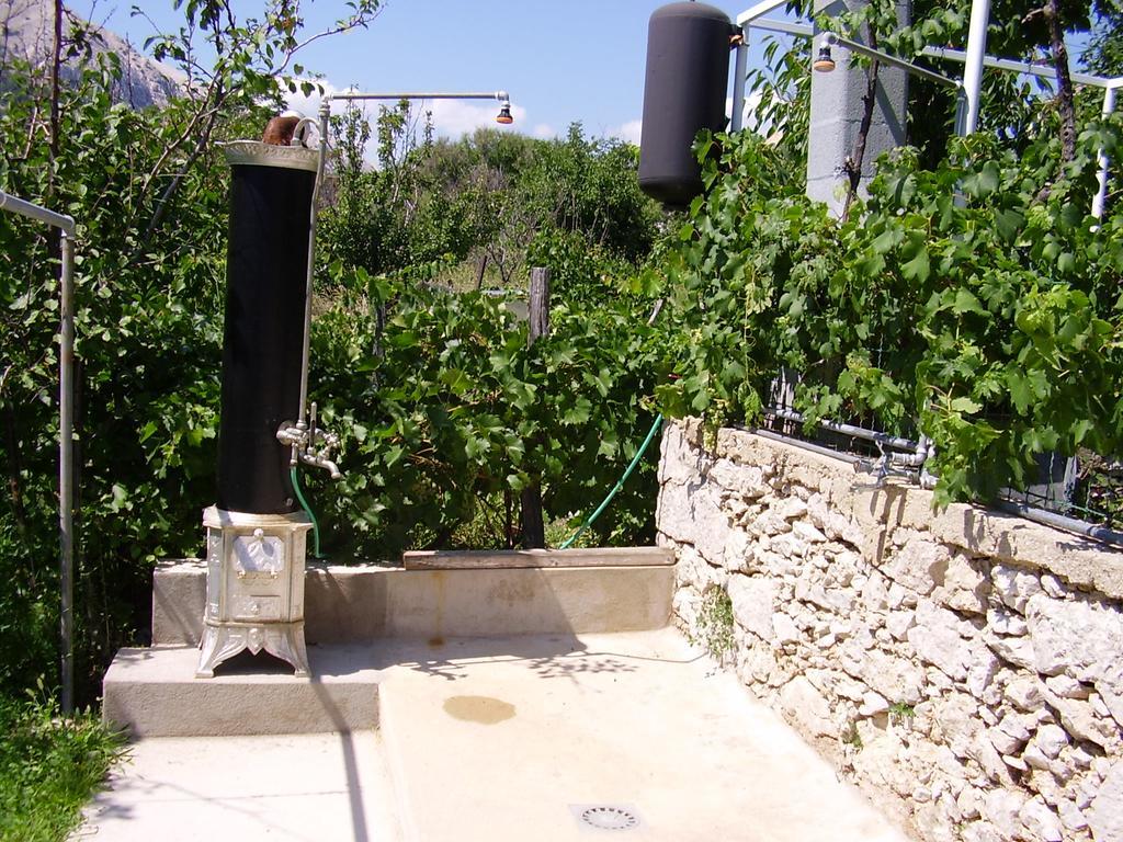 Guest House Darinka Draga Bašćanska Exteriér fotografie