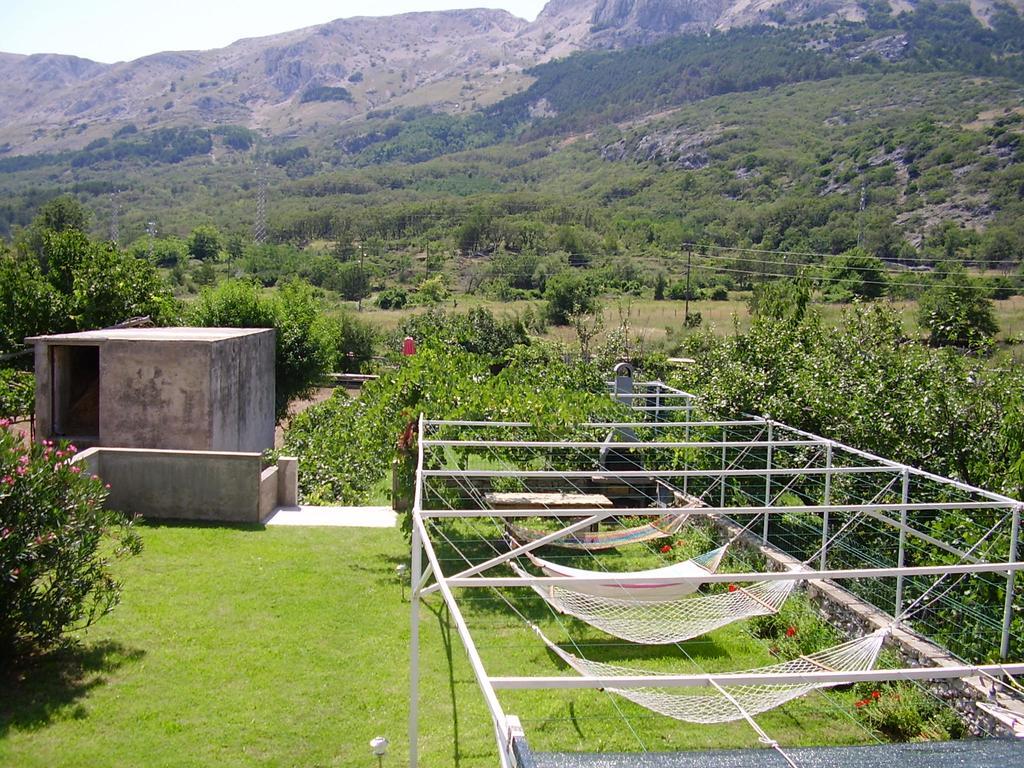 Guest House Darinka Draga Bašćanska Exteriér fotografie